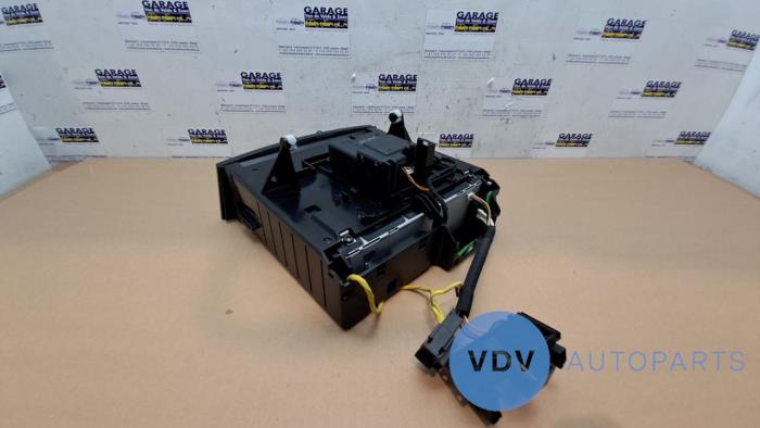 CD changer Mercedes E 3.0 E-320 CDI 24V - A2116803152