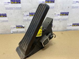 Used Accelerator pedal Mercedes GLK (204.7/9) 2.2 200 CDI 16V BlueEfficiency Price on request offered by Autoparts Van De Velde