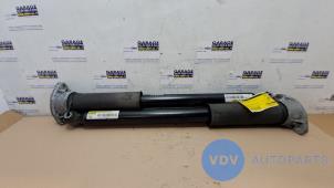 Used Shock absorber kit Mercedes E (W213) E-350d 3.0 V6 24V 4-Matic Price on request offered by Autoparts Van De Velde