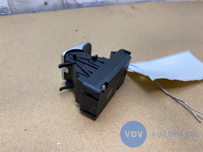 Parking brake mechanism Mercedes E E350d 3.0 V6 24V 4Matic