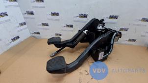 Used Set of pedals Mercedes GLK (204.7/9) 2.2 200 CDI 16V BlueEfficiency Price on request offered by Autoparts Van De Velde