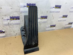 Used Accelerator pedal Mercedes GLK (204.7/9) 2.2 200 CDI 16V BlueEfficiency Price on request offered by Autoparts Van De Velde