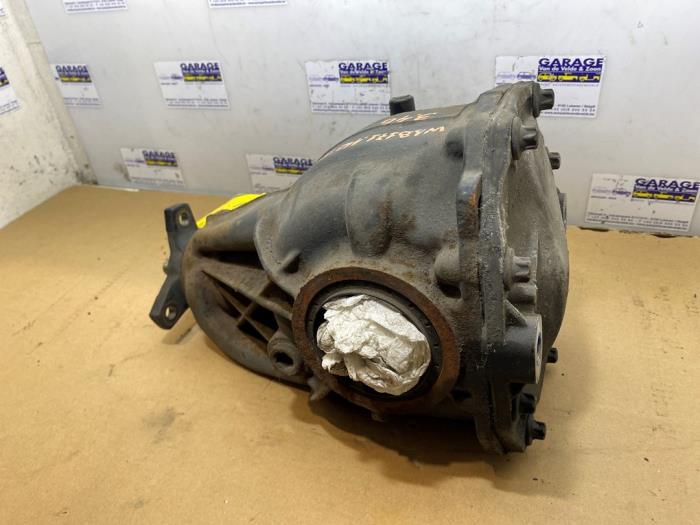 Gebrauchte Differential hinten Mercedes SLK (R171) 1.8 200 K 16V Preis € 242,00 Mit Mehrwertsteuer angeboten von Autoparts Van De Velde