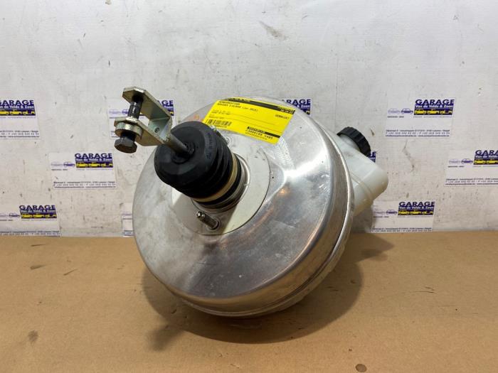 Usagé Servo frein Mercedes S (222.0/222.1) 3.0 S-350 BlueTEC, S-350d 24V Prix € 151,25 Prix TTC proposé par Autoparts Van De Velde