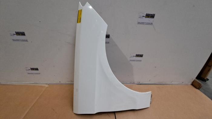 Front wing, right from a Mercedes-Benz ML III (166) 3.5 ML-350 BlueEFFICIENCY 24V 4-Matic 2012