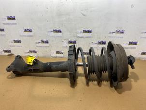 Used Fronts shock absorber, left Mercedes C Combi (S203) 2.2 C-200 CDI 16V Price on request offered by Autoparts Van De Velde