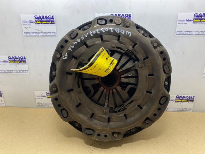 Used Flywheel Mercedes C Combi (S203) 2.2 C-200 CDI 16V Price € 151,25 Inclusive VAT offered by Autoparts Van De Velde