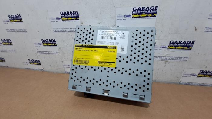 Używane Modul DAB Mercedes C (W205) C-220 2.2 CDI BlueTEC, C-220 d 16V Cena € 108,90 Z VAT oferowane przez Autoparts Van De Velde