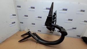 Used Set of hinges Mercedes C (W205) C-200d 1.6 Turbo 16V Price on request offered by Autoparts Van De Velde