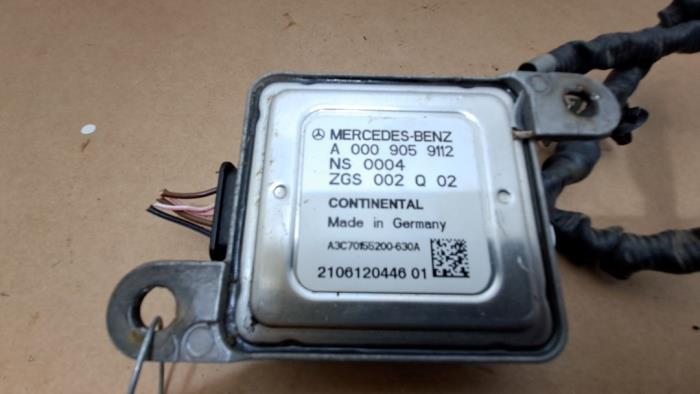 Nox Sensor van een Mercedes-Benz Sprinter Tourer 3,5t (907.7) 314 CDI 2.1 D RWD 2020