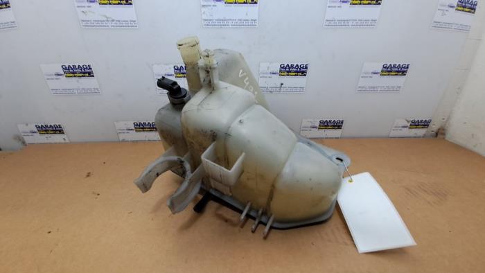 Expansion vessel from a Mercedes-Benz C Combi (S203) 2.2 C-200 CDI 16V 2007
