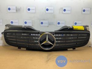 Used Grille Mercedes SLK Price € 90,75 Inclusive VAT offered by Autoparts Van De Velde