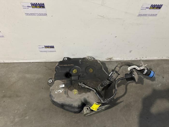 Gebrauchte Adblue Tank Mercedes C (W205) C-200 1.6 CDI BlueTEC, C-200 d 16V Preis € 484,00 Mit Mehrwertsteuer angeboten von Autoparts Van De Velde