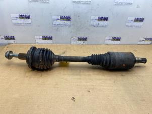 Used Front drive shaft, right Mercedes E (W211) 5.0 E-500 4-Matic V8 24V Price on request offered by Autoparts Van De Velde