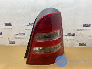Begagnade Baklykta, höger Mercedes A (W168) 1.7 A-170 CDI 16V Pris € 36,30 Inklusive moms erbjuds av Autoparts Van De Velde