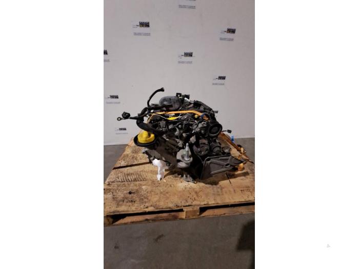 Engine Smart Forfour (453), 2014 1.0 12V, Hatchback, 4-dr, Petrol, 999cc, 45kW (61pk), RWD, M281920, 2014-11, 453.041 (Used)