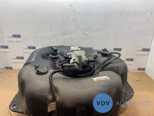 Used Adblue Tank Mercedes E (W212) E-350 CDI BlueTEC 3.0 V6 24V 4-Matic Price € 484,00 Inclusive VAT offered by Autoparts Van De Velde