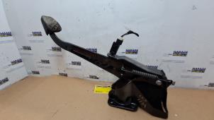 Used Brake pedal Mercedes Vito (639.6) 2.2 111 CDI 16V 4x4 Price on request offered by Autoparts Van De Velde