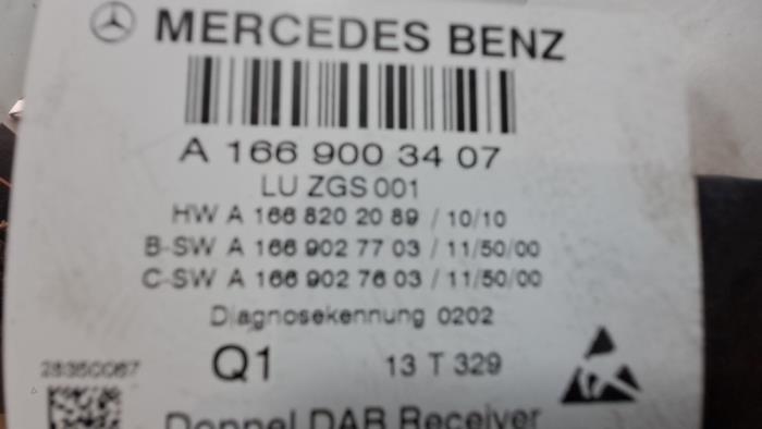 Modul radiowy z Mercedes-Benz ML III (166) 2.1 ML-250 CDI 16V BlueTEC 4-Matic 2014