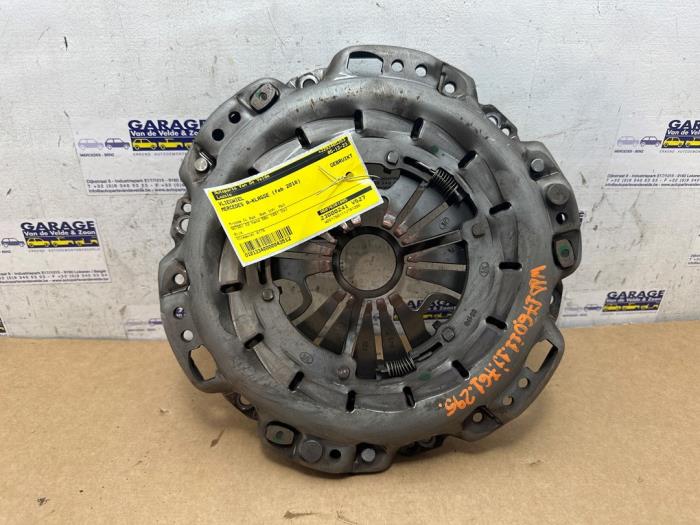 Used Flywheel Mercedes A (W176) 1.5 A-160 CDI, A-160d 16V Price € 181,50 Inclusive VAT offered by Autoparts Van De Velde