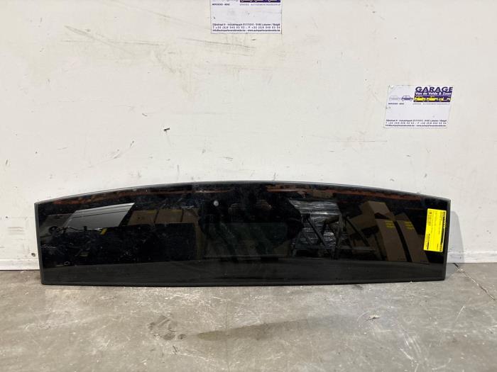 Panoramic roof from a Mercedes-Benz B (W246,242) 2.0 B-250 BlueEFFICIENCY Turbo 16V 4-Matic 2015