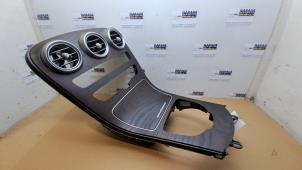 Gebrauchte Mittelkonsole Mercedes C (W205) C-180 1.6 16V Preis auf Anfrage angeboten von Autoparts Van De Velde