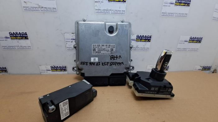 Used Ignition lock + computer Mercedes C Estate (S205) C-200 BlueTEC, C-200 d 1.6 16V Price € 151,25 Inclusive VAT offered by Autoparts Van De Velde