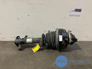 Used Front shock absorber, right Mercedes E (W212) E-220 CDI 16V BlueEfficiency,BlueTEC Price € 514,25 Inclusive VAT offered by Autoparts Van De Velde