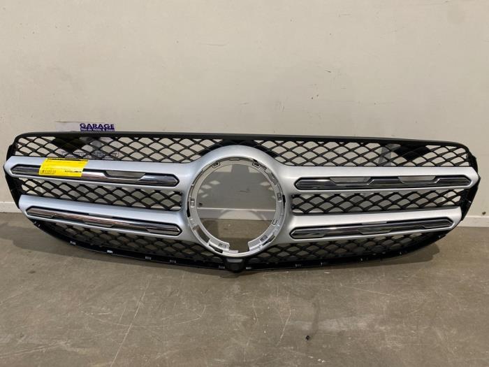 Używane Grill Mercedes GLC (X253) 2.0 C-220d 16V 4-Matic Cena € 127,05 Z VAT oferowane przez Autoparts Van De Velde