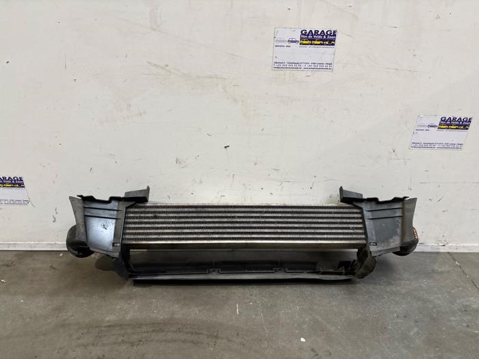 Usados Intercooler Mercedes E (W211) 2.2 E-200 CDI 16V Precio € 60,50 IVA incluido ofrecido por Autoparts Van De Velde