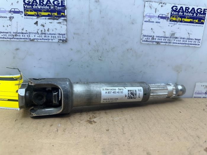 Usagé Axe colonne de direction Mercedes Sprinter 3,5t (907.6/910.6) 316 CDI 2.1 D RWD Prix € 90,75 Prix TTC proposé par Autoparts Van De Velde
