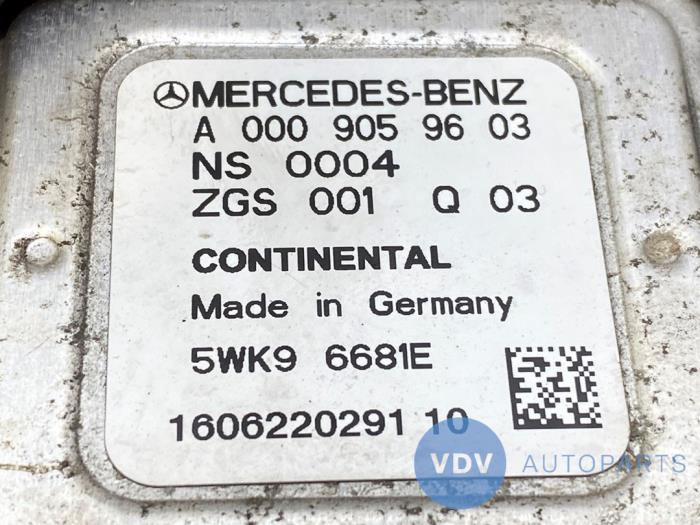 Capteur NOx d'un Mercedes-Benz GLC Coupe (C253) 2.2 220d 16V BlueTEC 4-Matic 2019