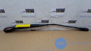Used Front wiper arm Mercedes A (177.0) 1.3 A-250 e Turbo 16V Price on request offered by Autoparts Van De Velde