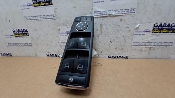 Używane Przelacznik combi okienny Mercedes C (W204) 2.2 C-200 CDI 16V BlueEFFICIENCY Cena € 48,40 Z VAT oferowane przez Autoparts Van De Velde