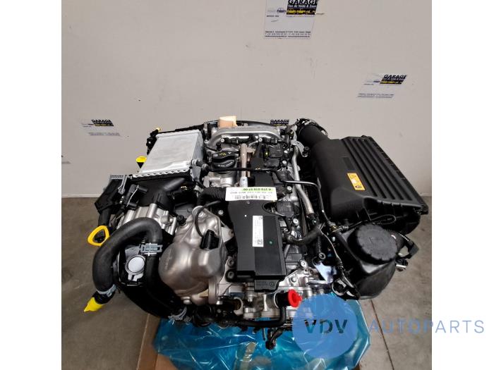 Motor de un Mercedes-Benz GLC (X253) 2.0 300 e 16V 4-Matic 2017