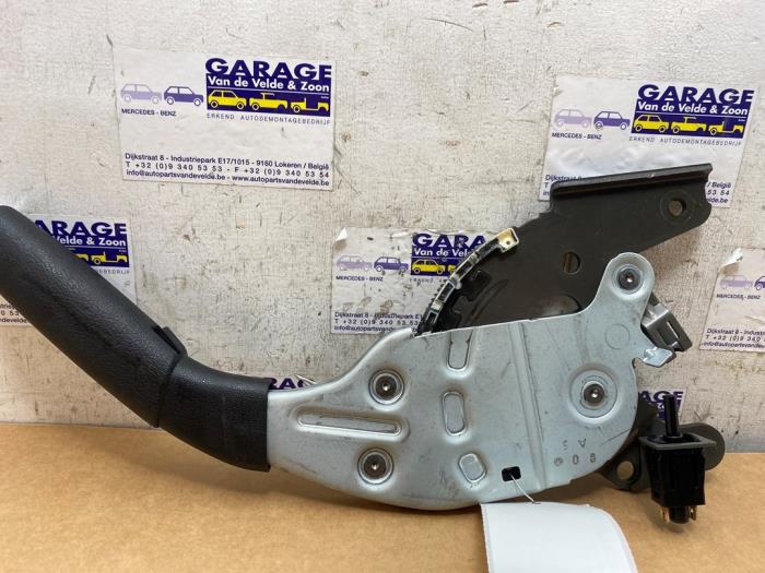 Parking brake mechanism Mercedes B 2.0 B-180 CDI 16V - A1694200084