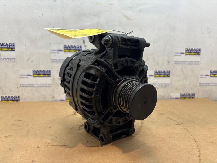 Usagé Dynamo Mercedes Sprinter 3t (906.61) 218 CDI 24V Prix € 108,90 Prix TTC proposé par Autoparts Van De Velde