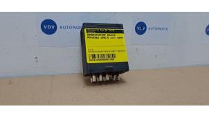 Used Fuel pump relay Mercedes 190 (W201) 2.0 E Kat. Price on request offered by Autoparts Van De Velde