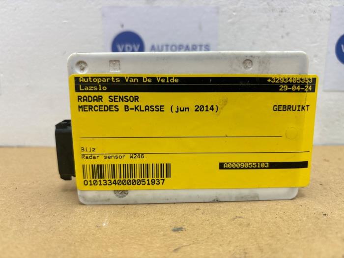 Begagnade Radarsensor Mercedes B (W246/W242) 1.5 B-160 CDI,d 16V Pris € 139,15 Inklusive moms erbjuds av Autoparts Van De Velde