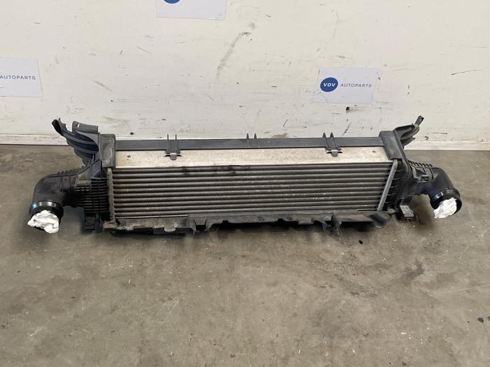 Usados Intercooler Mercedes E (W212) E-220 CDI 16V BlueEfficiency,BlueTEC Precio € 60,50 IVA incluido ofrecido por Autoparts Van De Velde