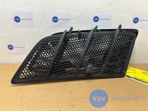 Used Air grill bonnet left Mercedes ML II AMG (164/4JG) 6.2 63 AMG 4-Matic V8 32V Price on request offered by Autoparts Van De Velde
