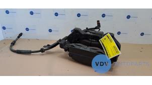 Used Front brake calliper, right Mercedes ML III (166) 2.1 ML-250 CDI 16V BlueTEC 4-Matic Price on request offered by Autoparts Van De Velde