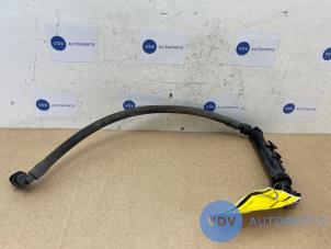 Begagnade Strålkastarspolare Mercedes A (W176) 1.8 A-200 CDI 16V Pris € 24,20 Inklusive moms erbjuds av Autoparts Van De Velde