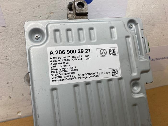 Używane Modul nawigacji Mercedes C (W206) C-200 2.0 EQ Boost 4-Matic Cena € 108,90 Z VAT oferowane przez Autoparts Van De Velde