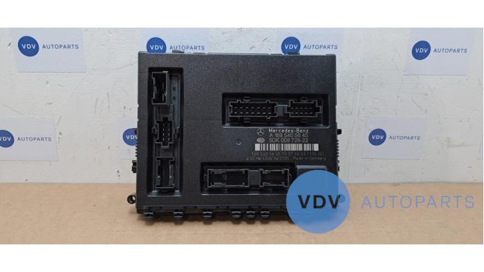 Komfortmodul från en Mercedes-Benz B (W245) 2.0 B-200 CDI 16V 2007