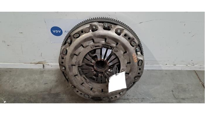 Used Flywheel Mercedes CLK (R209) 1.8 200 K 16V Price € 151,25 Inclusive VAT offered by Autoparts Van De Velde