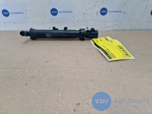 Begagnade Strålkastarspolare Mercedes A (W176) 1.8 A-200 CDI 16V Pris € 24,20 Inklusive moms erbjuds av Autoparts Van De Velde