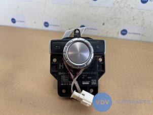 Usados Control de ordenador abordo Mercedes C Estate (S204) 2.2 C-200 CDI 16V BlueEFFICIENCY Precio € 42,35 IVA incluido ofrecido por Autoparts Van De Velde