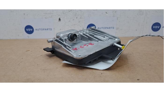 Usagé Module caméra Mercedes B (W247) 2.0 B-180d Prix € 60,50 Prix TTC proposé par Autoparts Van De Velde
