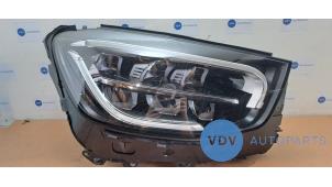Begagnade Strålkastare, höger Mercedes GLC (X253) 2.0 C-220d 16V 4-Matic Pris € 1.058,75 Inklusive moms erbjuds av Autoparts Van De Velde